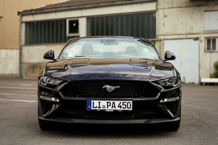 FORD MUSTANG GT CONVERTIBLE