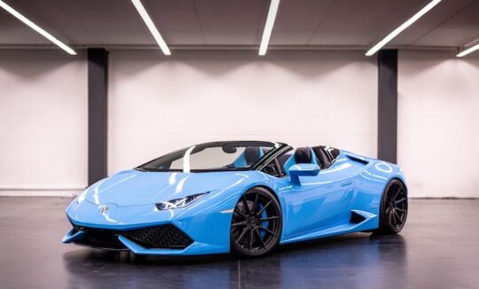 Front View of a Lamborghini Huracan Spyder in Zurich